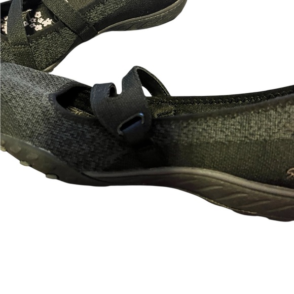 Skechers Women's Charcoal and Black Mary Jane Flats - Picture 6 of 6